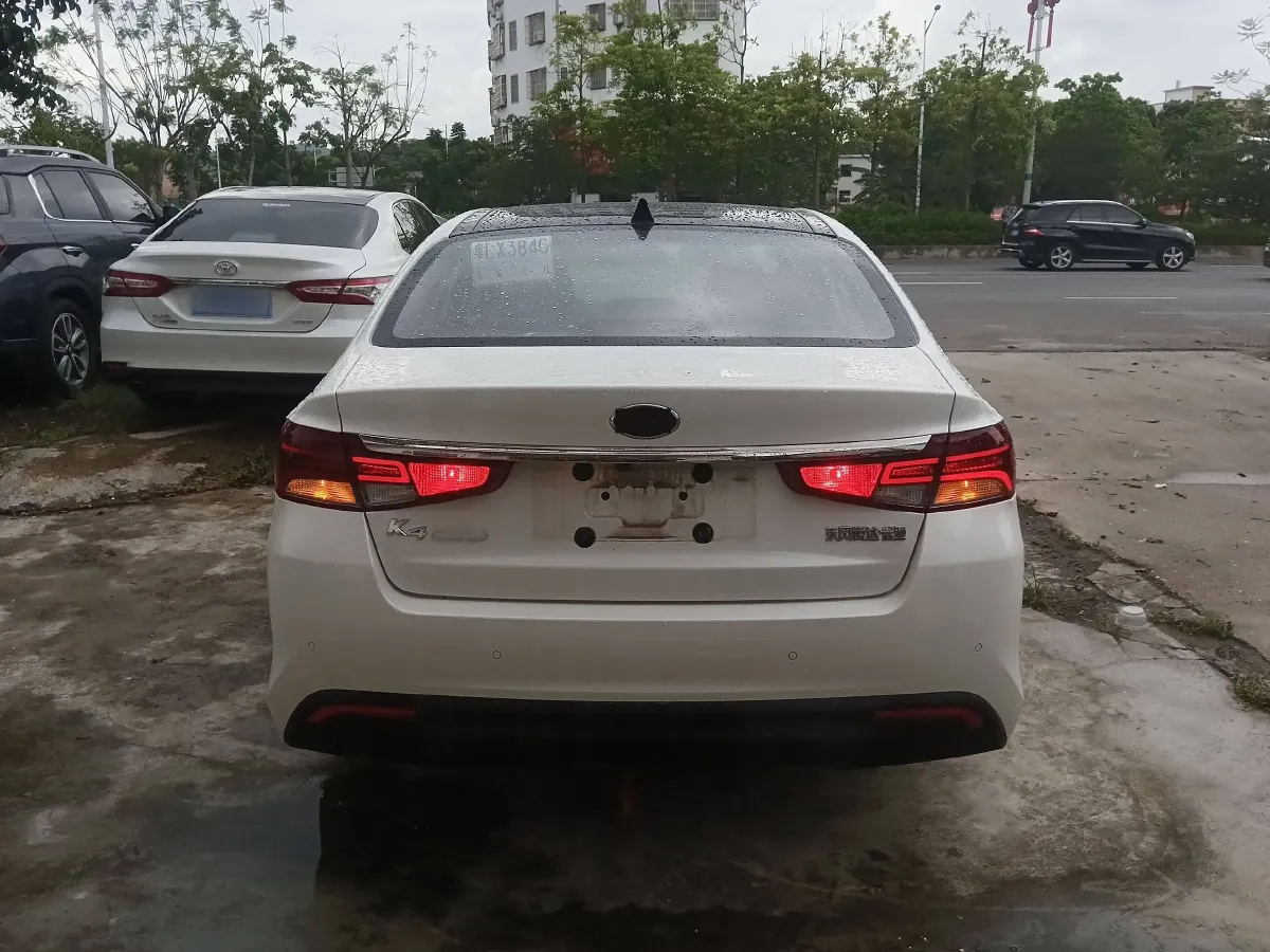 2017 Kia Cachet 1.8L 143HP L4 6AT,autocango,china used car exporter,china ev exporter,chinese used car exporter,chinese used ev exporter