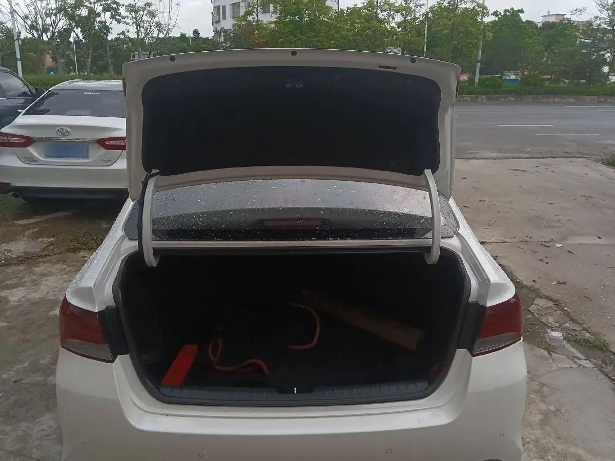 2017 Kia Cachet 1.8L 143HP L4 6AT,autocango,china used car exporter,china ev exporter,chinese used car exporter,chinese used ev exporter