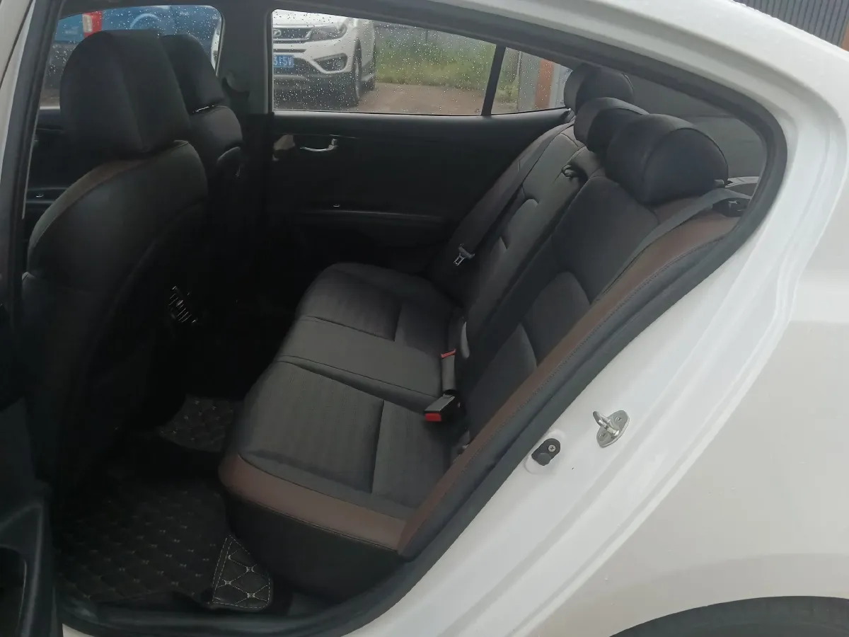 2017 Kia Cachet 1.8L 143HP L4 6AT,autocango,china used car exporter,china ev exporter,chinese used car exporter,chinese used ev exporter