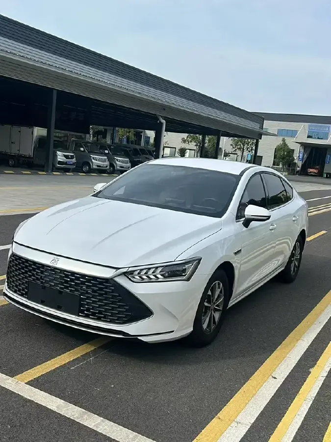 2023 BYD Qin Plus 1.5L 110HP L4 E-CVT PHEV 8.32KWH