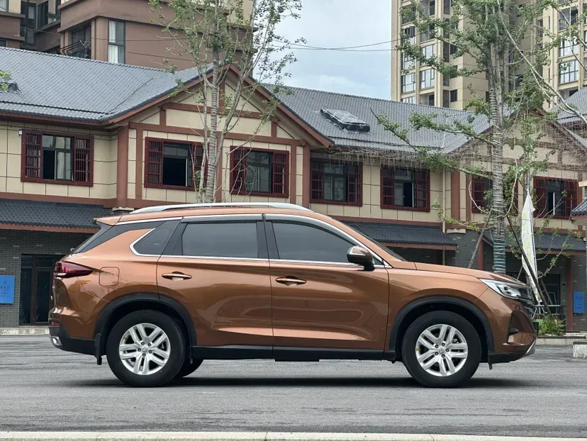 2019 GAC Trumpchi GS5 1.5T 169HP L4 6AT,autocango,china used car exporter,china ev exporter,chinese used car exporter,chinese used ev exporter