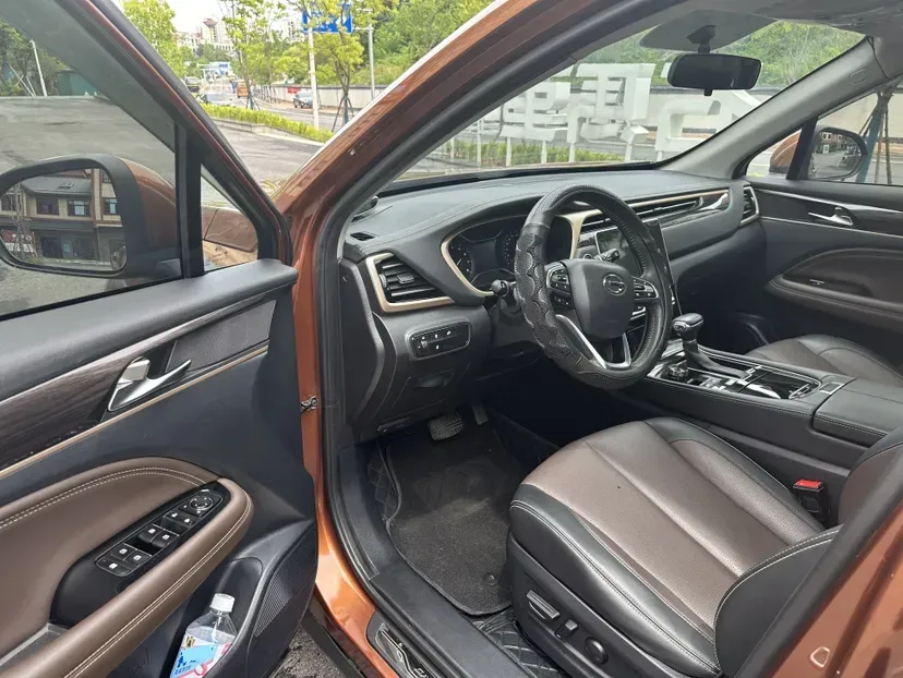 2019 GAC Trumpchi GS5 1.5T 169HP L4 6AT,autocango,china used car exporter,china ev exporter,chinese used car exporter,chinese used ev exporter