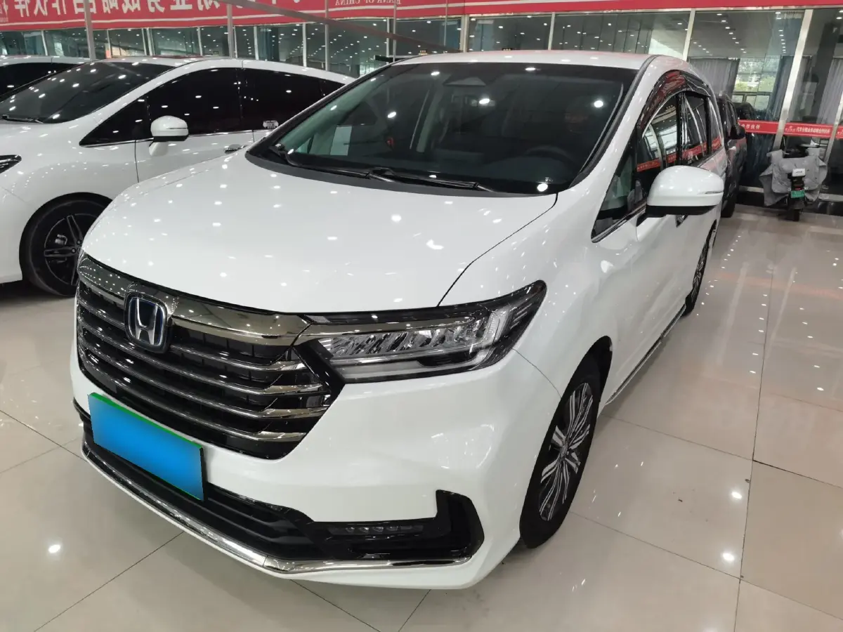 2024 Honda Odyssey 2.0L 146HP L4 E-CVT Hybrid