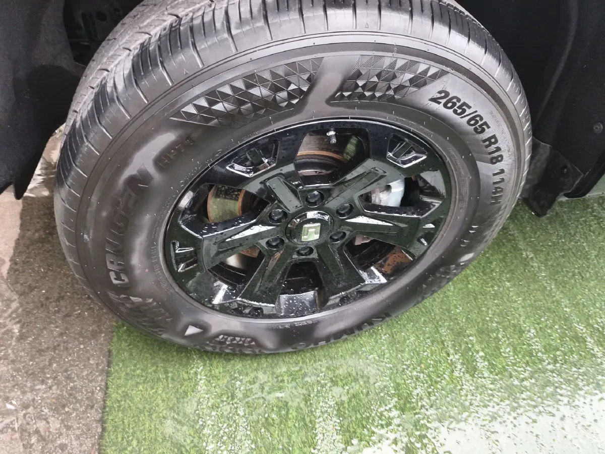 2024 Tank 400 2.0T 252HP L4 9AT PHEV 36.7/37.1KWH,autocango,china used car exporter,china ev exporter,chinese used car exporter,chinese used ev exporter