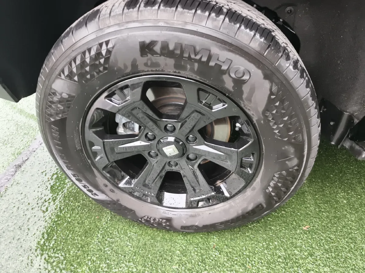 2024 Tank 400 2.0T 252HP L4 9AT PHEV 36.7/37.1KWH,autocango,china used car exporter,china ev exporter,chinese used car exporter,chinese used ev exporter