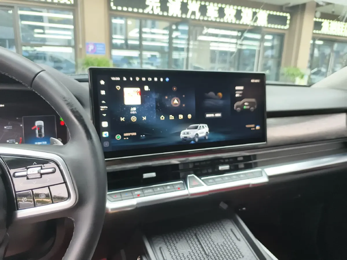 2024 Tank 400 2.0T 252HP L4 9AT PHEV 36.7/37.1KWH,autocango,china used car exporter,china ev exporter,chinese used car exporter,chinese used ev exporter