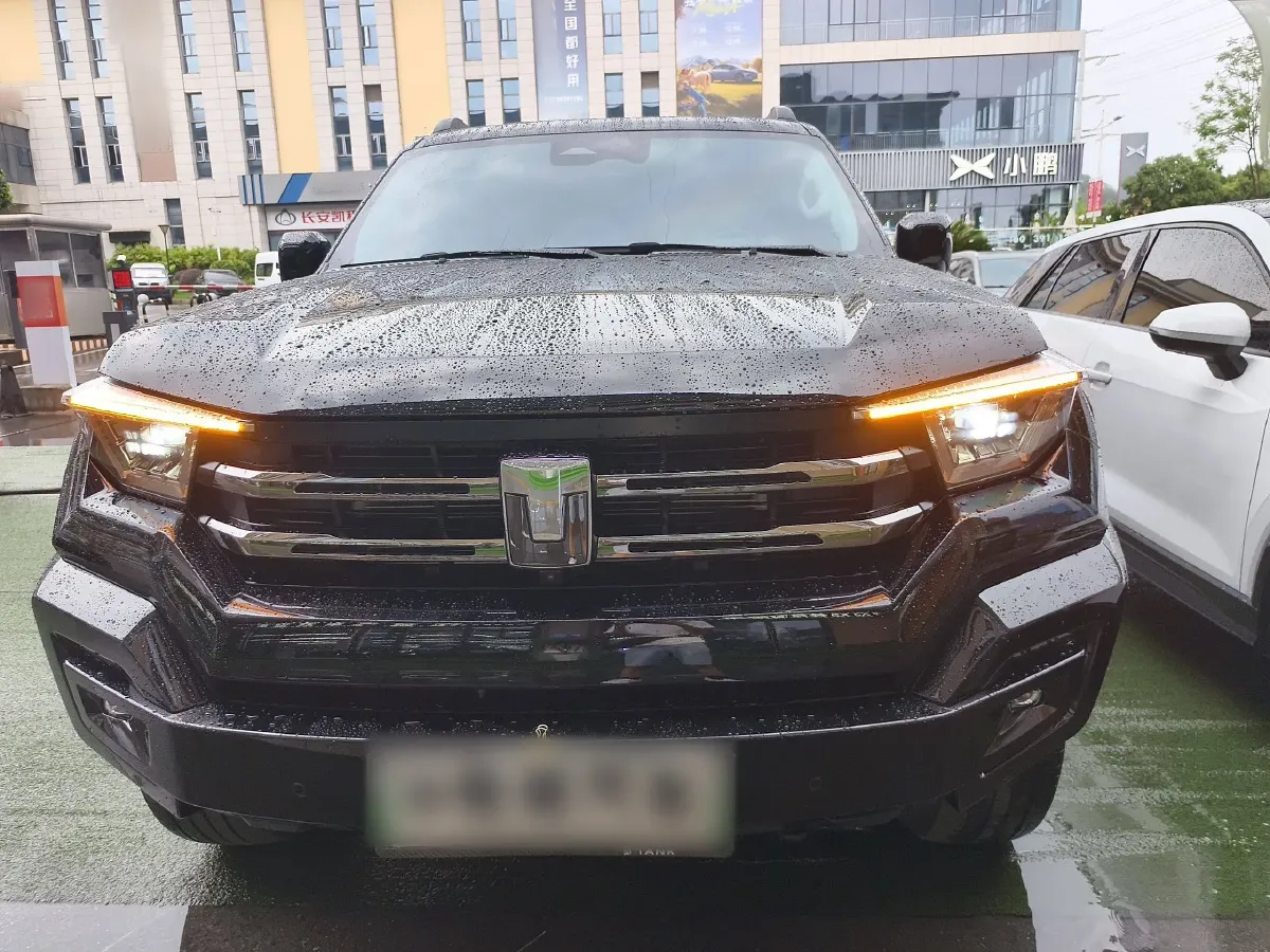 2024 Tank 400 2.0T 252HP L4 9AT PHEV 36.7/37.1KWH,autocango,china used car exporter,china ev exporter,chinese used car exporter,chinese used ev exporter