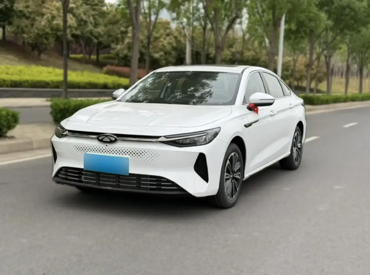 2024 Fulwin FulwinA8 1.5T 156HP L4 1DHT PHEV 18.3KWH