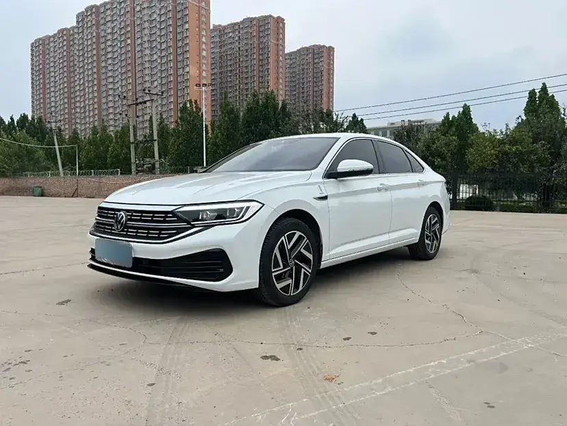 2025 Volkswagen Sagitar 1.5T 160HP L4 7DCT