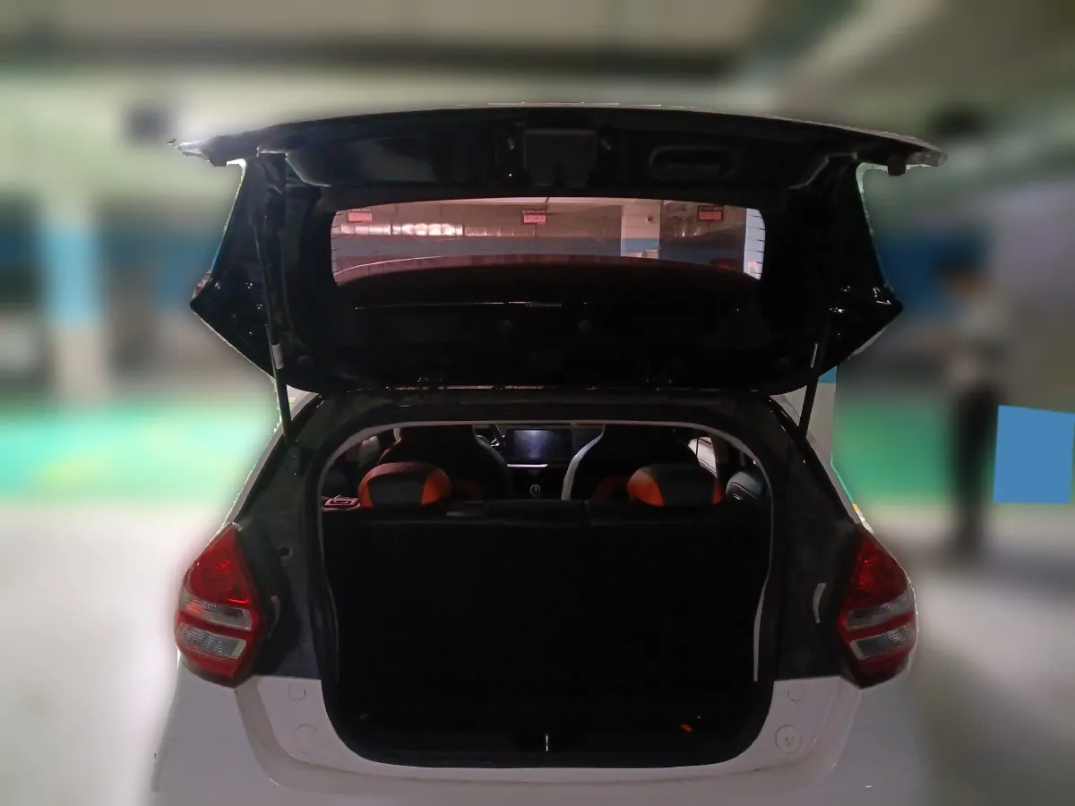 2017 Geely Vision X1 1.3L 88HP L4 4AT,autocango,china used car exporter,china ev exporter,chinese used car exporter,chinese used ev exporter