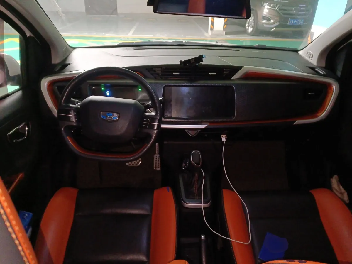 2017 Geely Vision X1 1.3L 88HP L4 4AT,autocango,china used car exporter,china ev exporter,chinese used car exporter,chinese used ev exporter