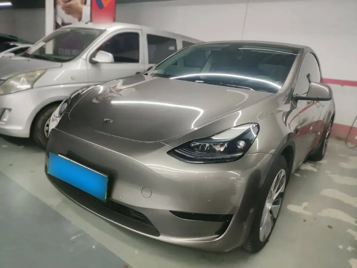 2022 Tesla Model Y BEV 60KWH