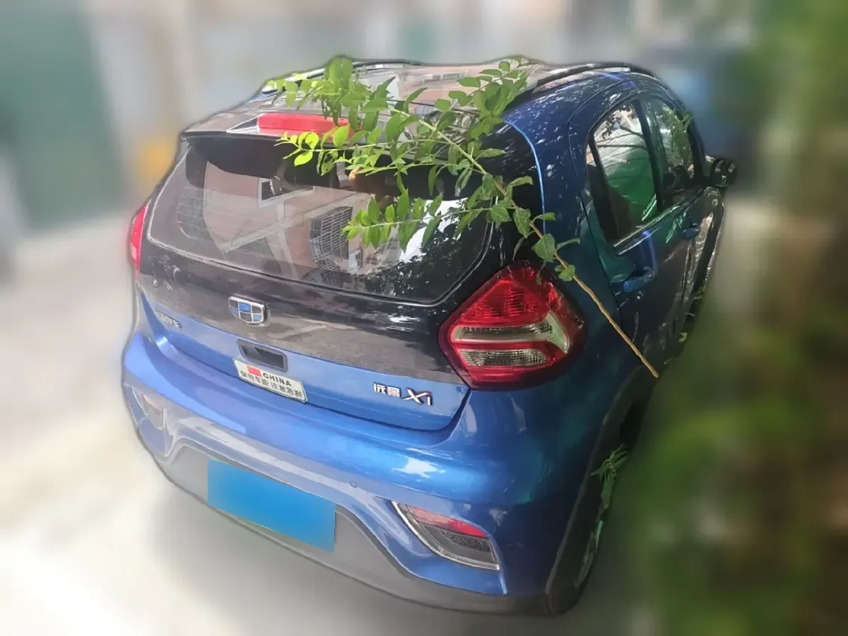 2017 Geely Vision X1 1.3L 88HP L4 4AT,autocango,china used car exporter,china ev exporter,chinese used car exporter,chinese used ev exporter