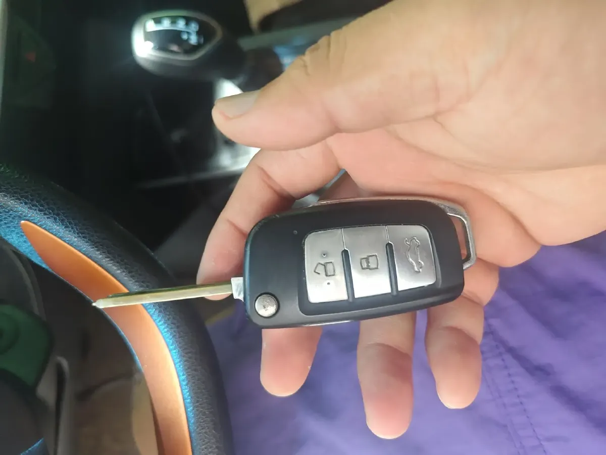 2017 Geely Vision X1 1.3L 88HP L4 4AT,autocango,china used car exporter,china ev exporter,chinese used car exporter,chinese used ev exporter