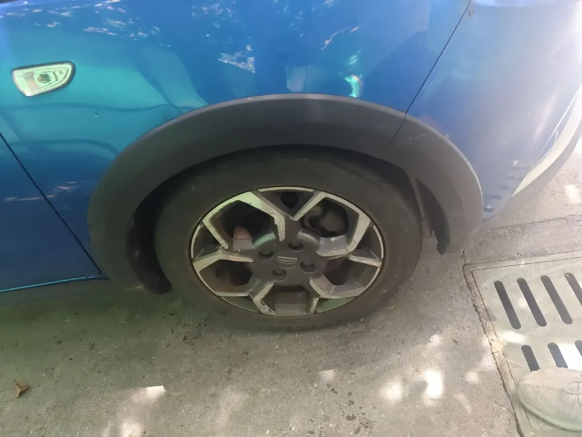 2017 Geely Vision X1 1.3L 88HP L4 4AT,autocango,china used car exporter,china ev exporter,chinese used car exporter,chinese used ev exporter