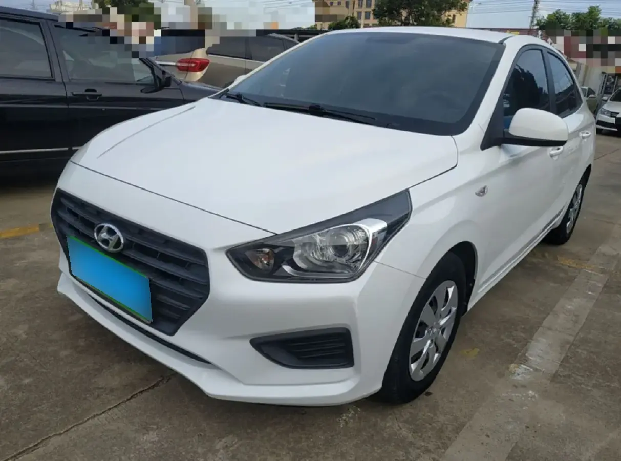 2020 Hyundai Reina 1.4L 95HP L4 5MT
