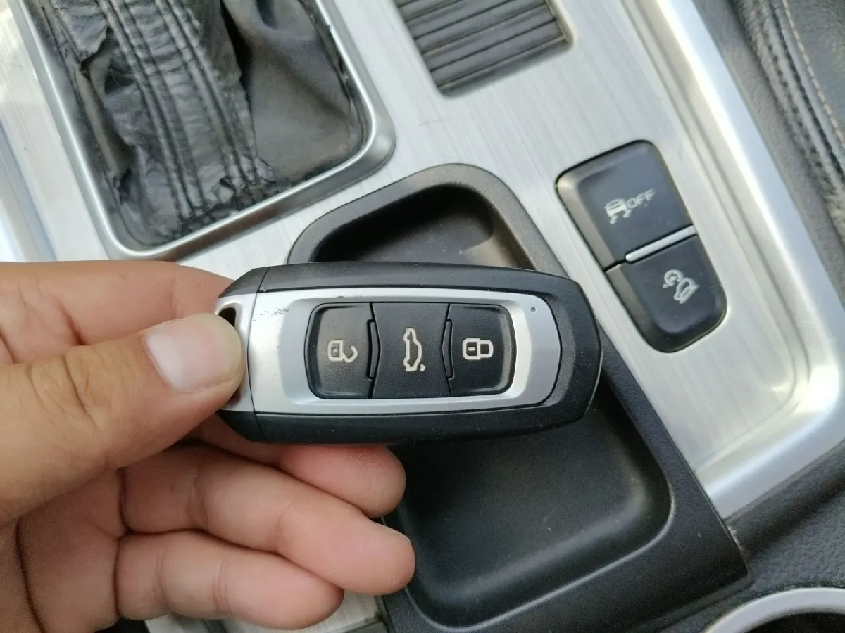 2016 Geely Vision X6 1.3T 133HP L4 CVT,autocango,china used car exporter,china ev exporter,chinese used car exporter,chinese used ev exporter