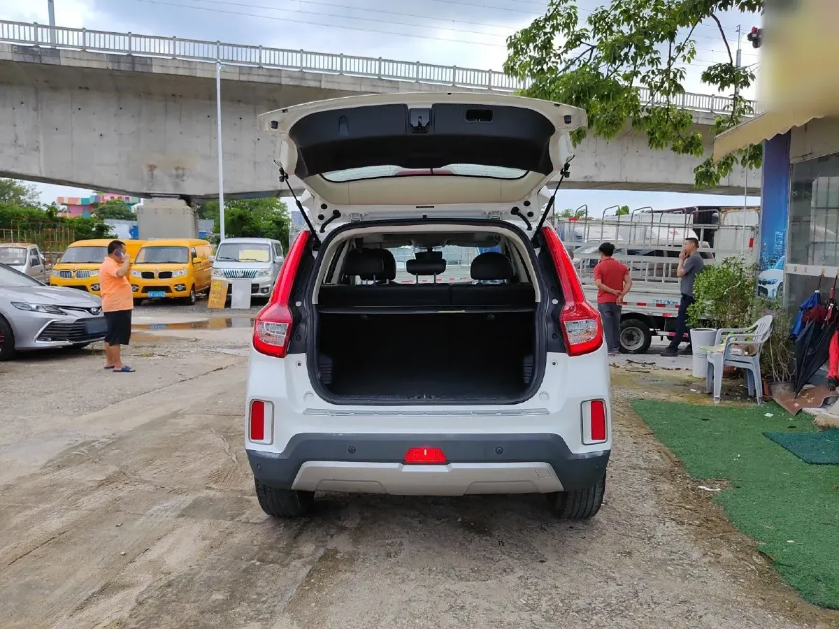 2016 Geely Vision X6 1.8L 133HP L4 5MT,autocango,china used car exporter,china ev exporter,chinese used car exporter,chinese used ev exporter