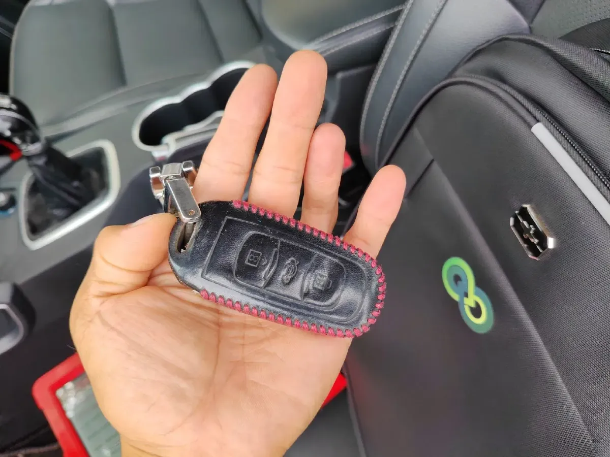 2016 Geely Vision X6 1.8L 133HP L4 5MT,autocango,china used car exporter,china ev exporter,chinese used car exporter,chinese used ev exporter