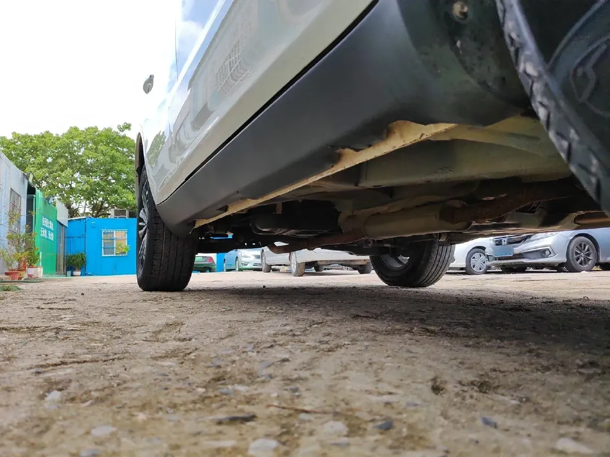 2016 Geely Vision X6 1.8L 133HP L4 5MT,autocango,china used car exporter,china ev exporter,chinese used car exporter,chinese used ev exporter