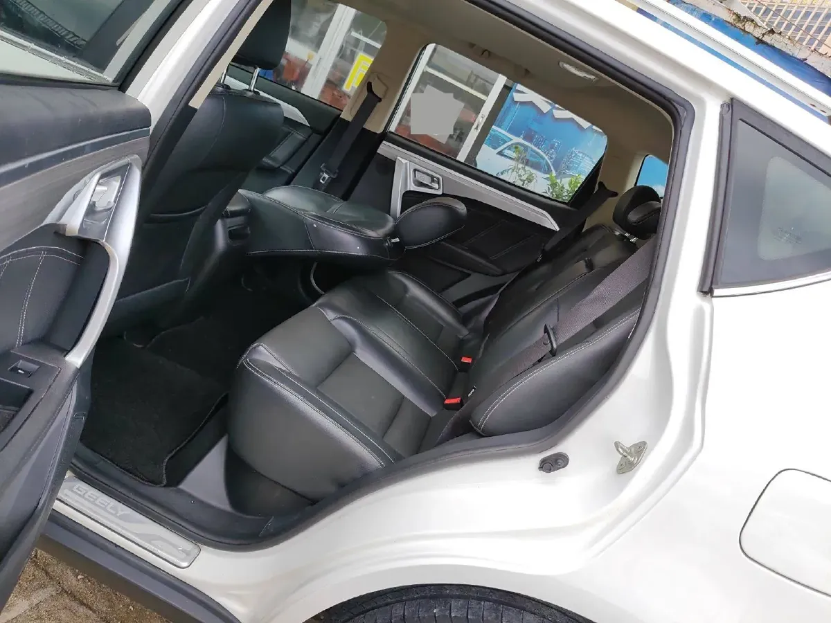 2016 Geely Vision X6 1.8L 133HP L4 5MT,autocango,china used car exporter,china ev exporter,chinese used car exporter,chinese used ev exporter