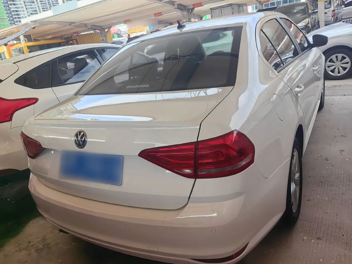 2017 Volkswagen Lavida 1.6L 110HP L4 6AT,autocango,china used car exporter,china ev exporter,chinese used car exporter,chinese used ev exporter