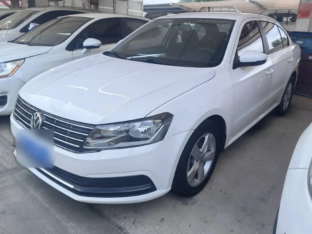 2017 Volkswagen Lavida 1.6L 110HP L4 6AT