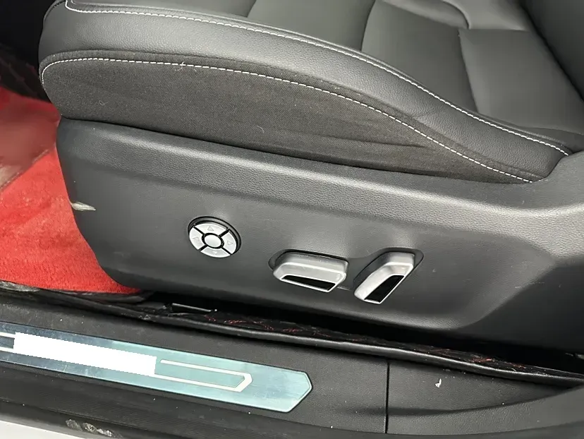 2019 Haval H6 1.5T 169HP L4 7DCT,autocango,china used car exporter,china ev exporter,chinese used car exporter,chinese used ev exporter