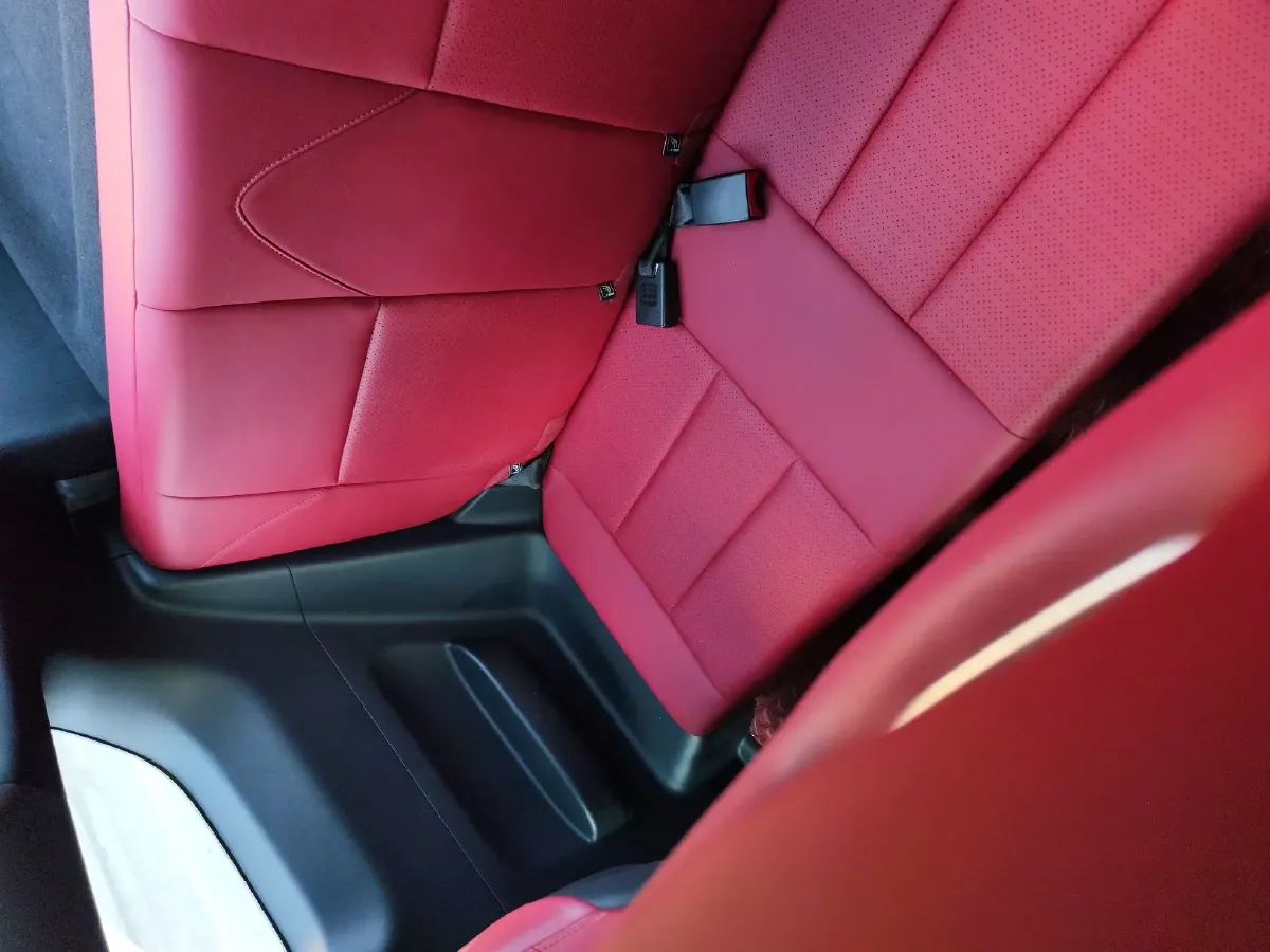 2019 Leapmotor S01 BEV 35.6KWH,autocango,china used car exporter,china ev exporter,chinese used car exporter,chinese used ev exporter