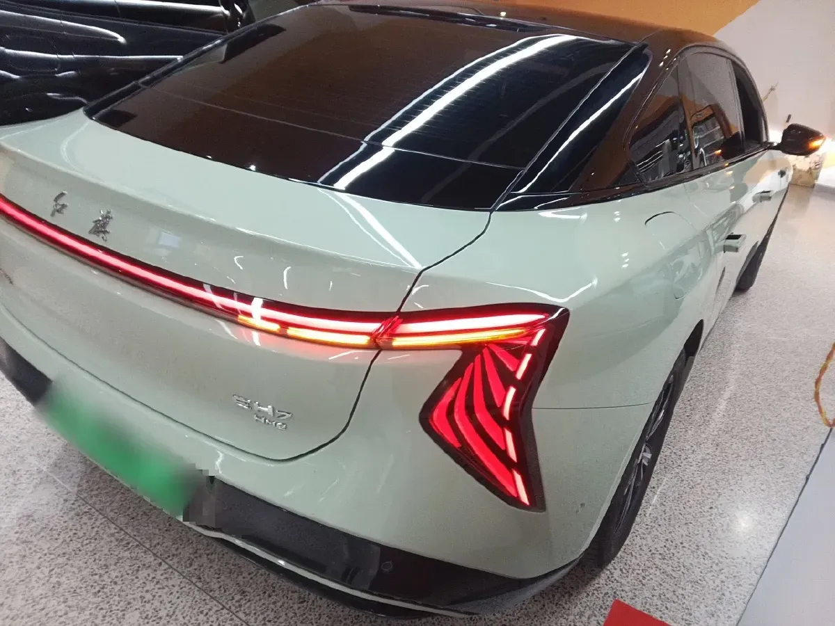 2024 HongQi EH7 BEV 85KWH,autocango,china used car exporter,china ev exporter,chinese used car exporter,chinese used ev exporter
