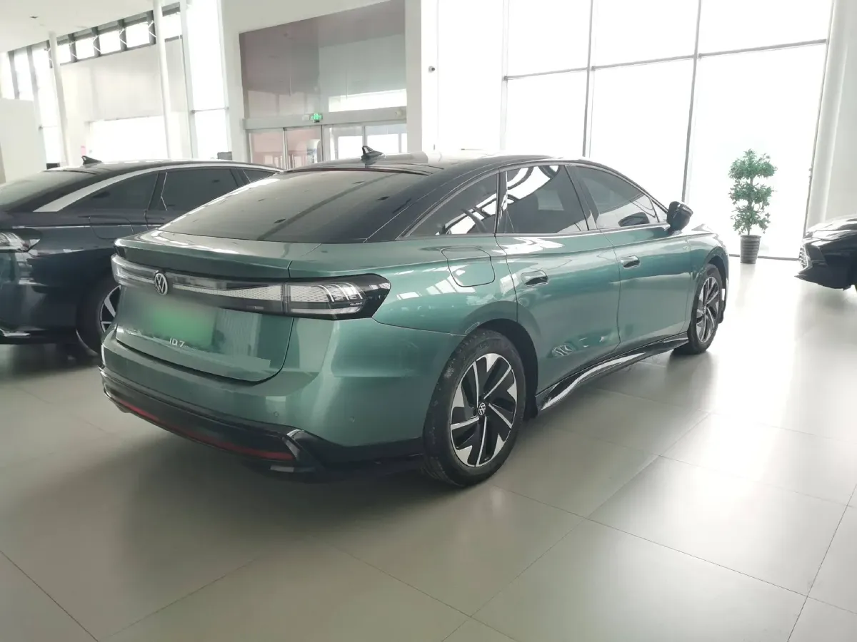 2024 Volkswagen ID.7 Vizzion BEV 84.8KWH,autocango,china used car exporter,china ev exporter,chinese used car exporter,chinese used ev exporter