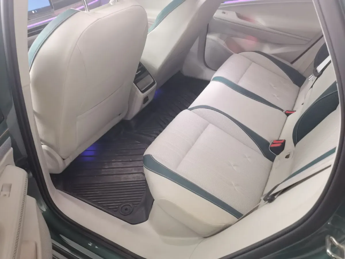 2024 Volkswagen ID.7 Vizzion BEV 84.8KWH,autocango,china used car exporter,china ev exporter,chinese used car exporter,chinese used ev exporter