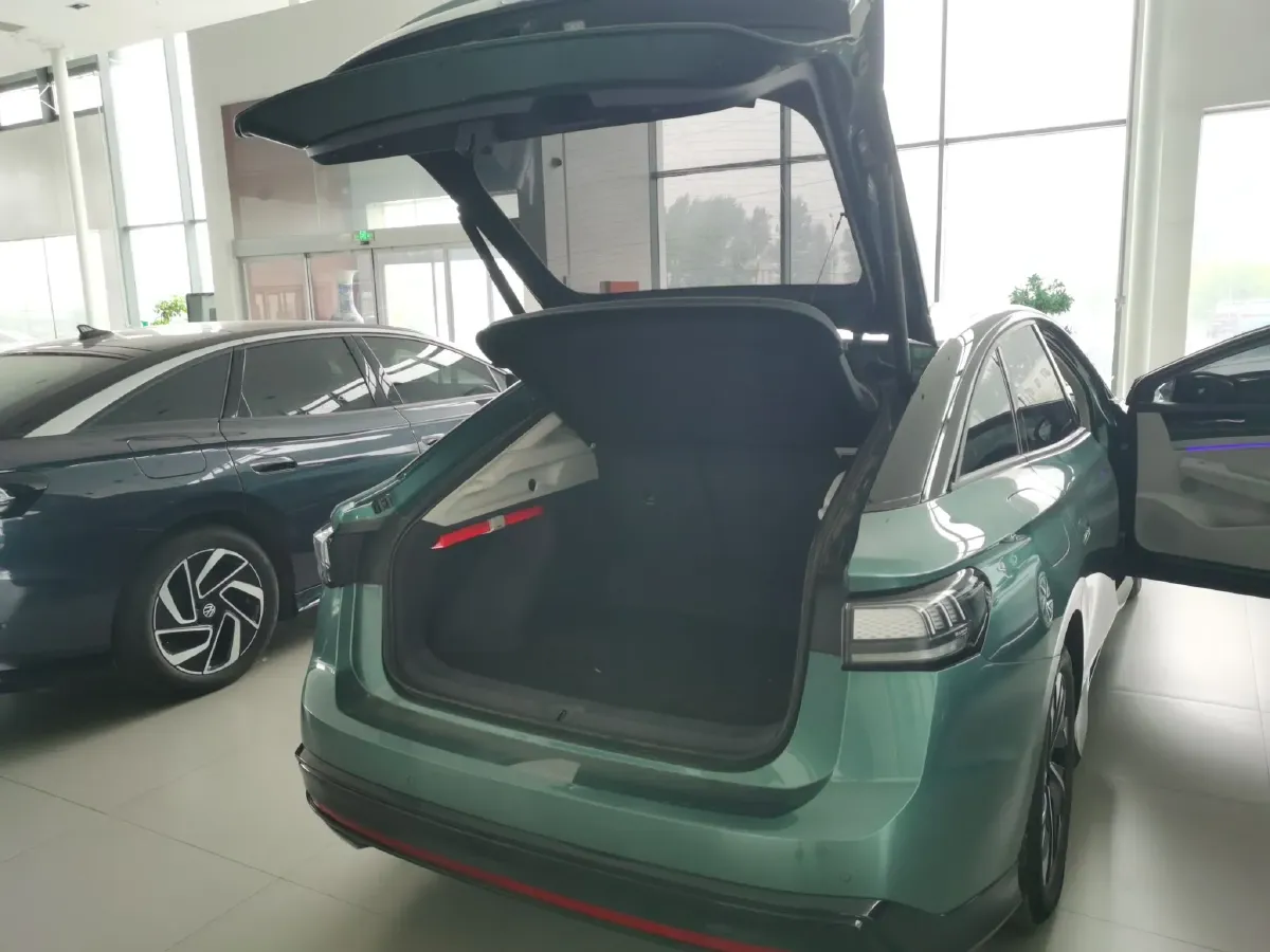 2024 Volkswagen ID.7 Vizzion BEV 84.8KWH,autocango,china used car exporter,china ev exporter,chinese used car exporter,chinese used ev exporter