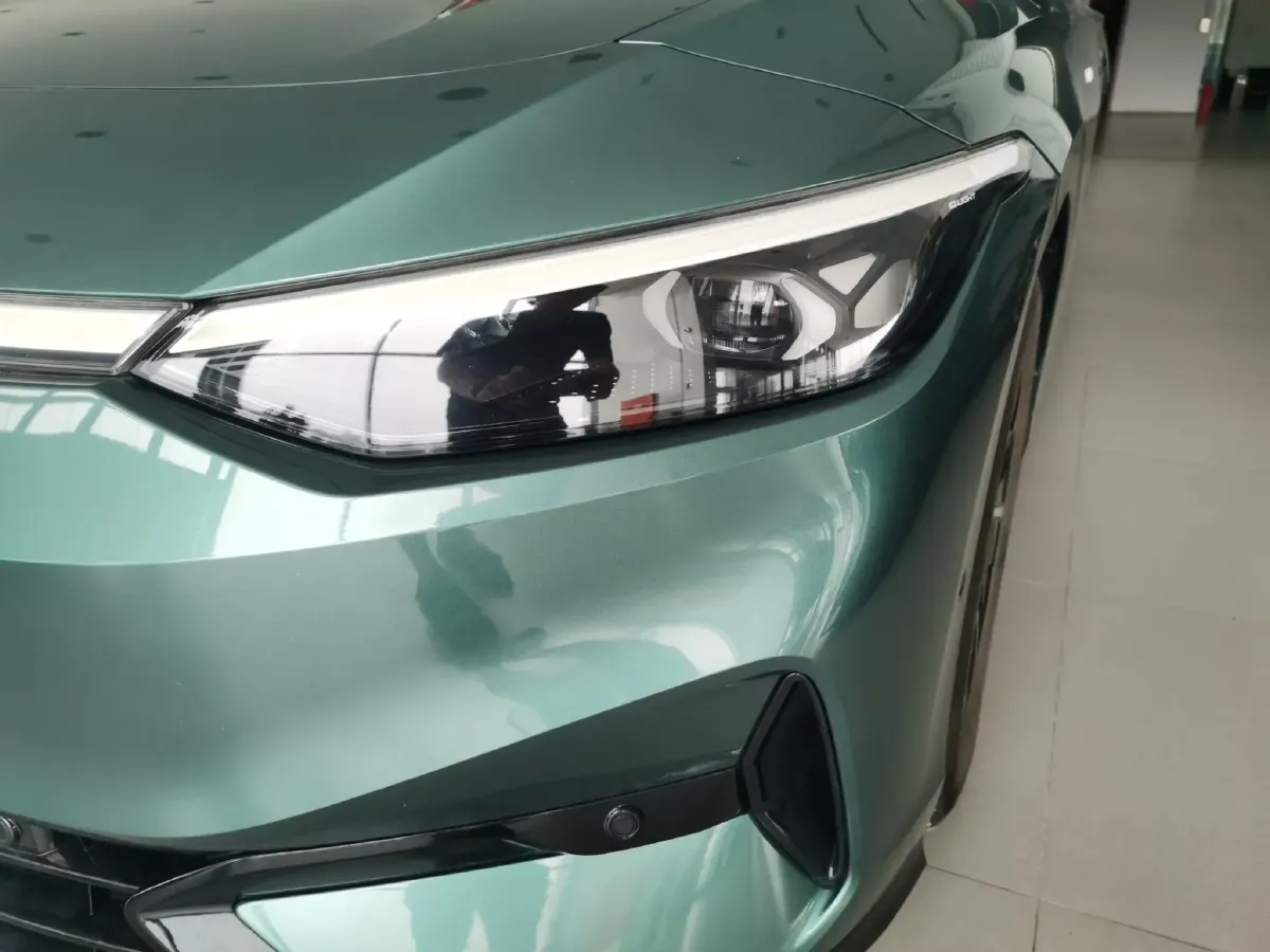 2024 Volkswagen ID.7 Vizzion BEV 84.8KWH,autocango,china used car exporter,china ev exporter,chinese used car exporter,chinese used ev exporter