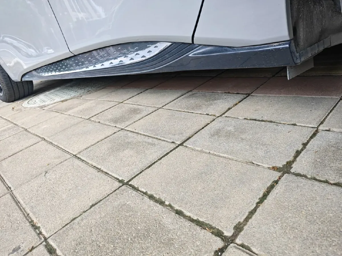 2024 HongQi EH7 BEV 111KWH,autocango,china used car exporter,china ev exporter,chinese used car exporter,chinese used ev exporter