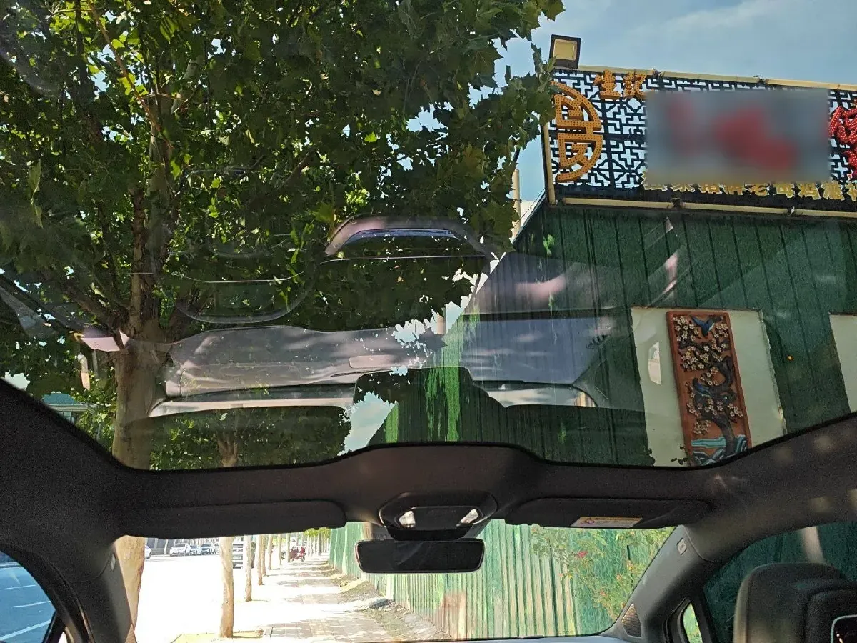 2024 HongQi EH7 BEV 111KWH,autocango,china used car exporter,china ev exporter,chinese used car exporter,chinese used ev exporter