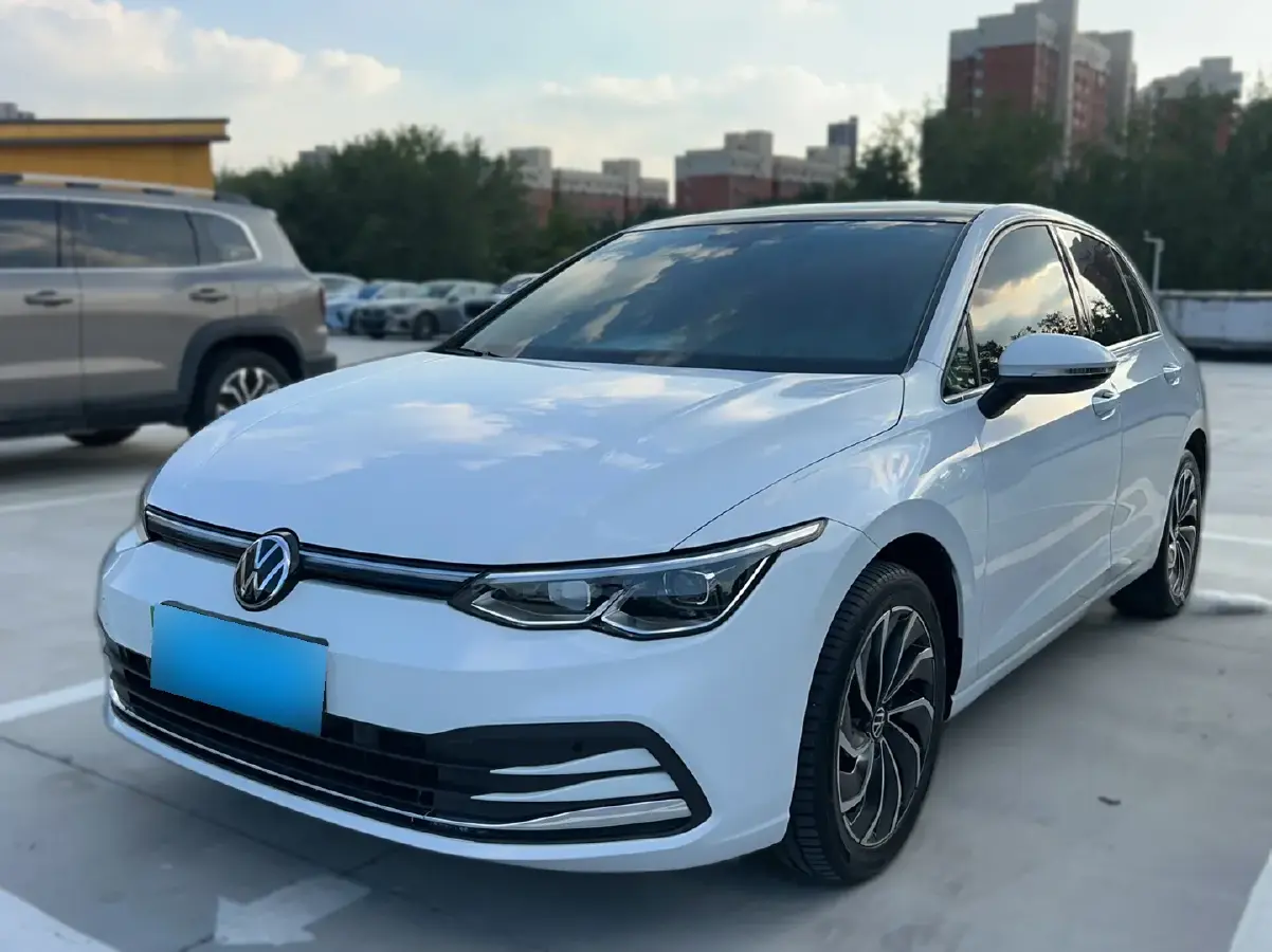 2023 Volkswagen Golf 1.4T 150HP L4 7DCT