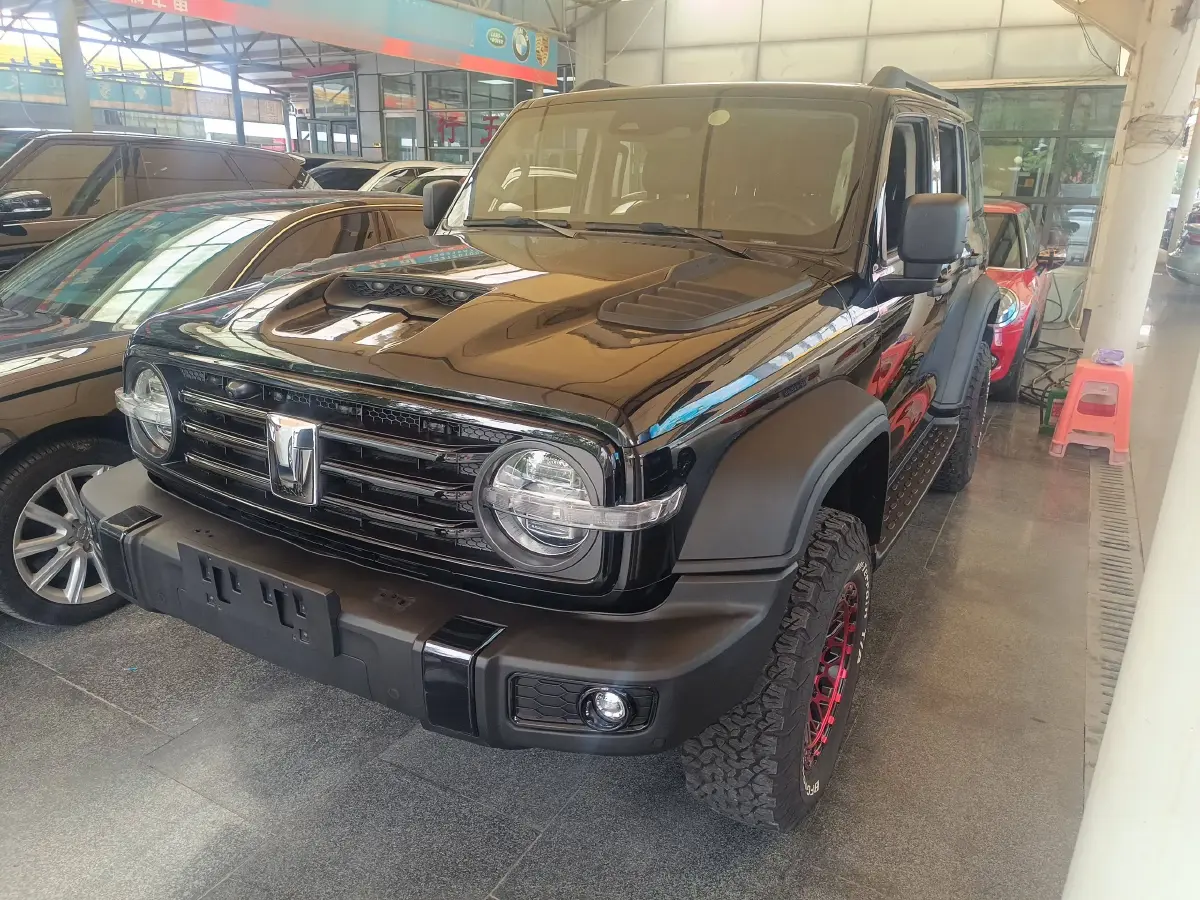 2021 Tank 300 2.0T 227HP L4 8AT