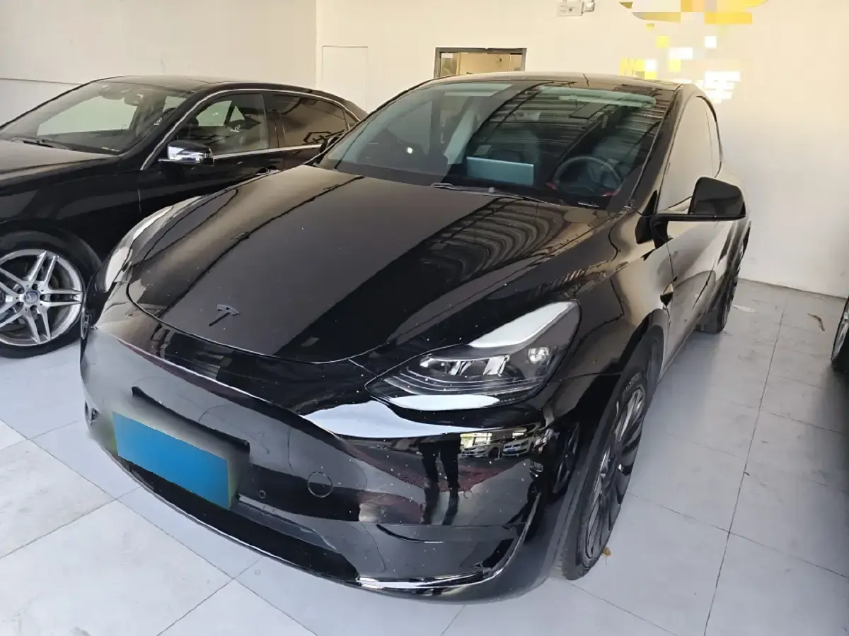 2022 Tesla Model Y BEV 60KWH