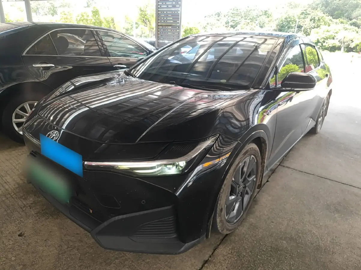 2023 Toyota bZ3 BEV 49.92KWH