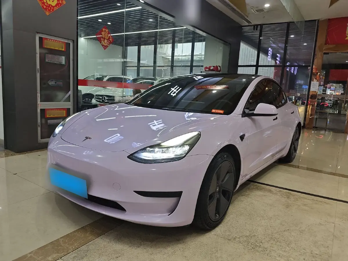 2022 Tesla Model 3 BEV 60KWH