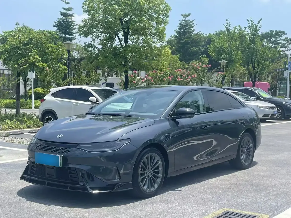 2024 Leapmotor C01 1.5L 95HP L4 REEV 30.1KWH