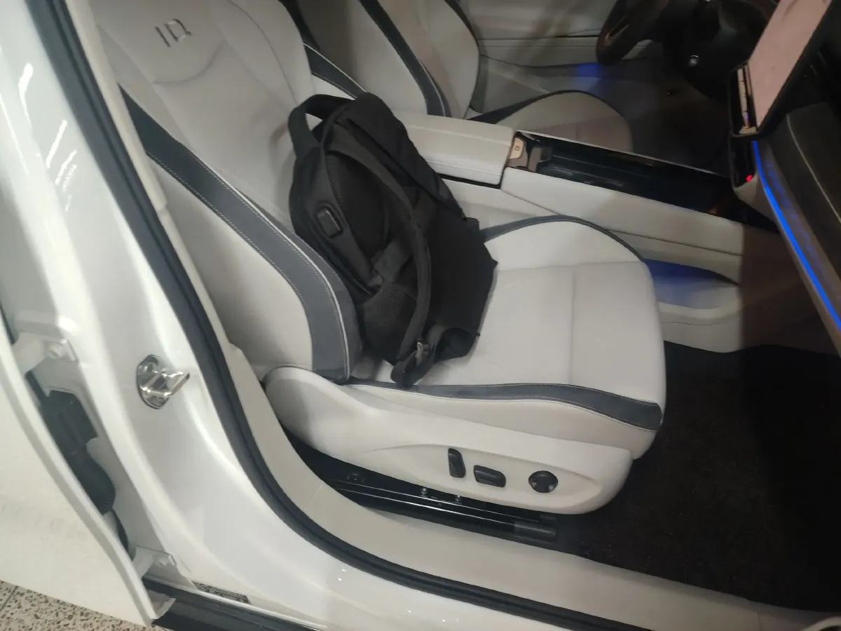 2024 Volkswagen ID.7 Vizzion BEV 84.8KWH,autocango,china used car exporter,china ev exporter,chinese used car exporter,chinese used ev exporter