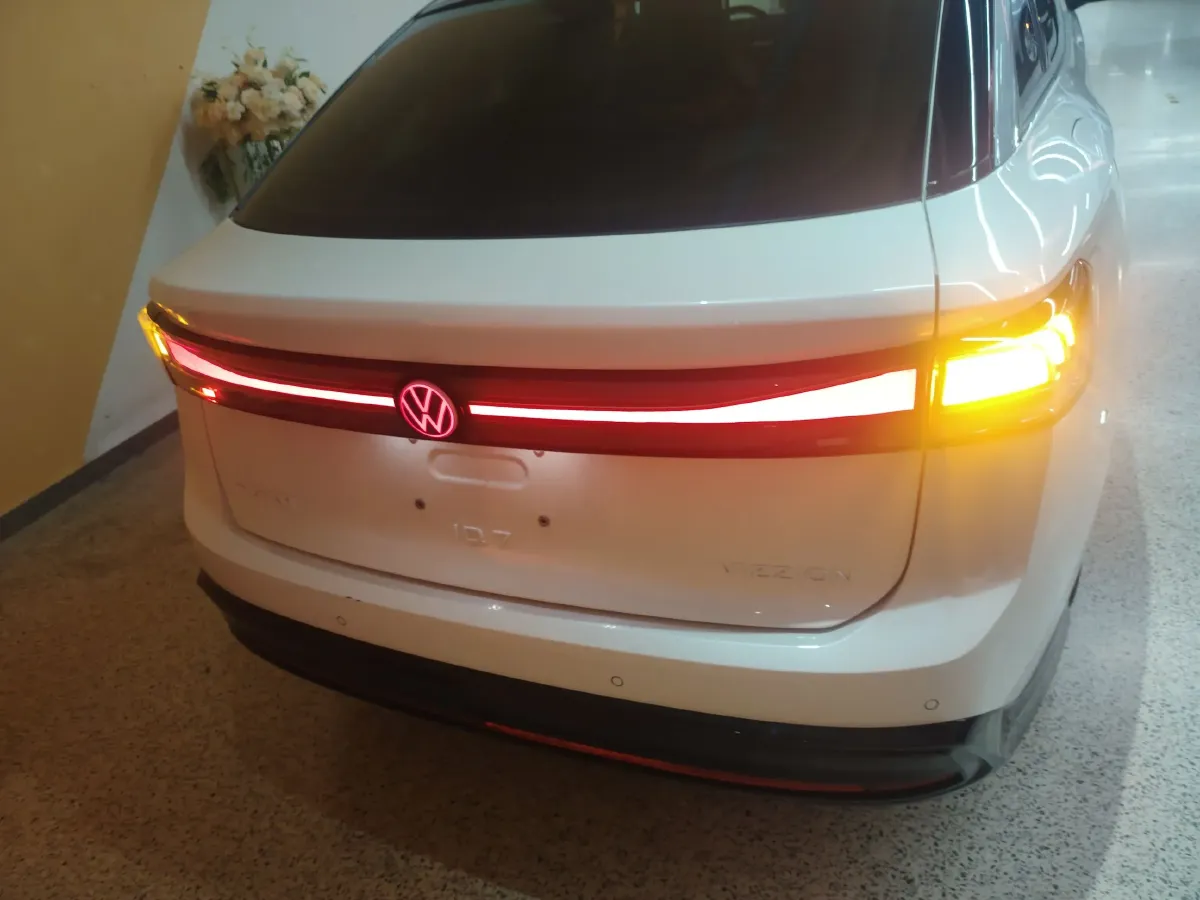 2024 Volkswagen ID.7 Vizzion BEV 84.8KWH,autocango,china used car exporter,china ev exporter,chinese used car exporter,chinese used ev exporter