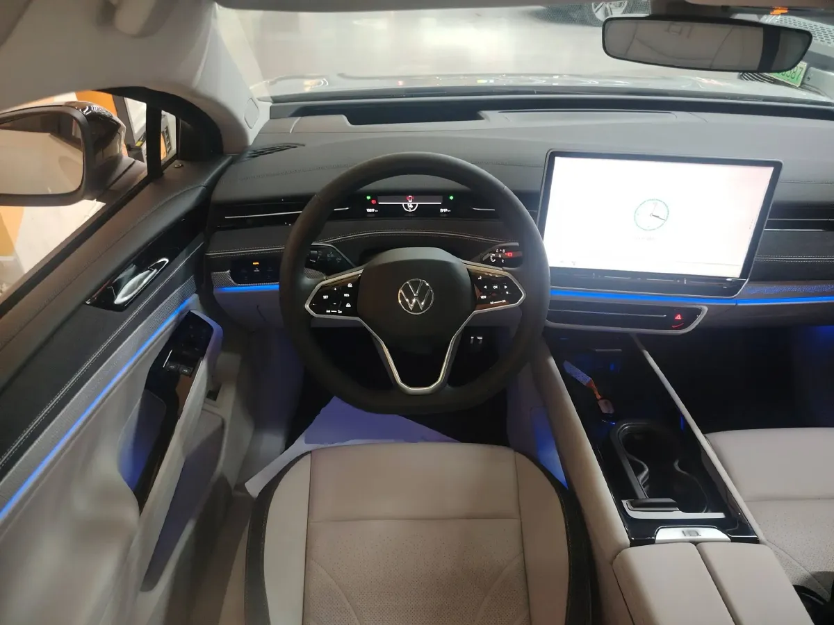 2024 Volkswagen ID.7 Vizzion BEV 84.8KWH,autocango,china used car exporter,china ev exporter,chinese used car exporter,chinese used ev exporter