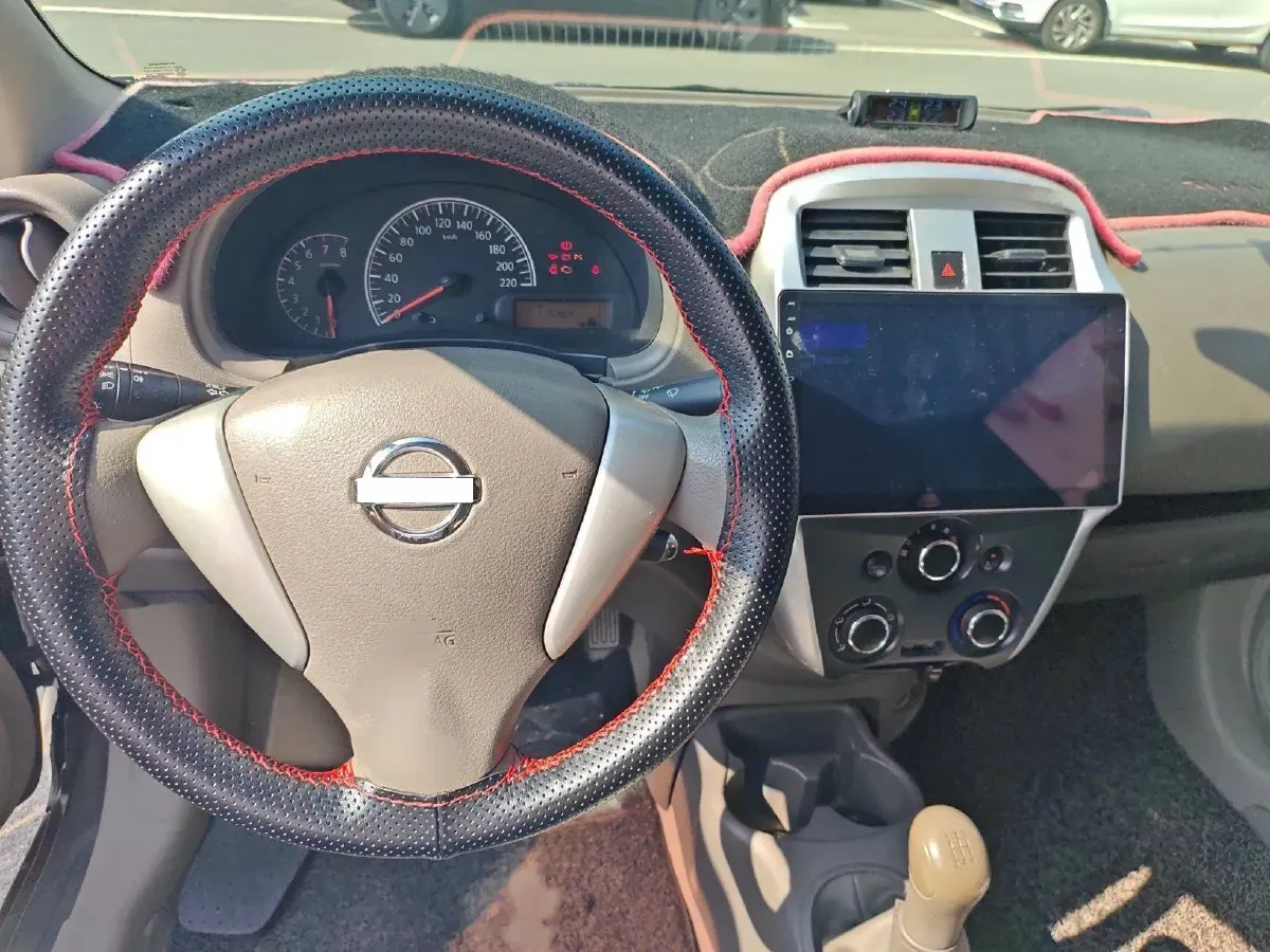 2014 Nissan Sunny 1.5L 112HP L4 5MT,autocango,china used car exporter,china ev exporter,chinese used car exporter,chinese used ev exporter