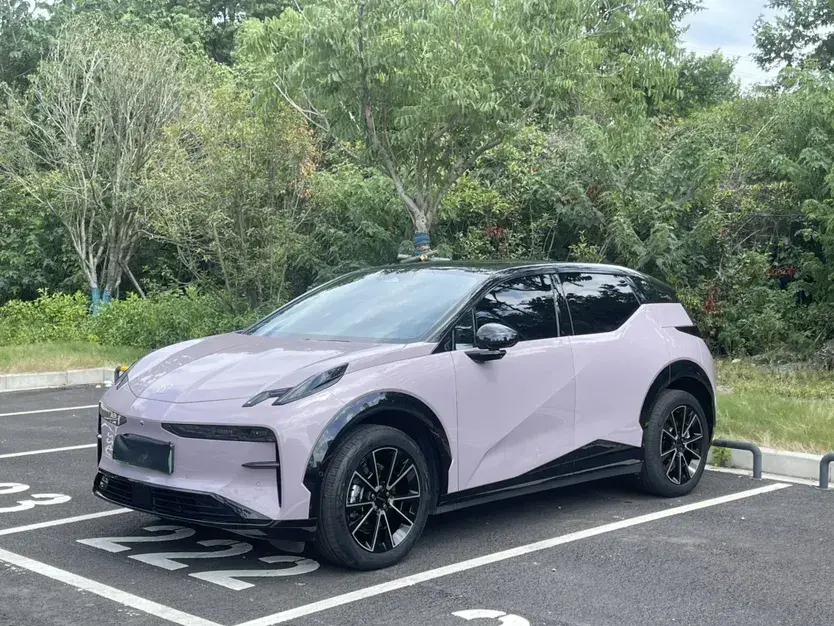 2023 Zeekr X BEV 66KWH