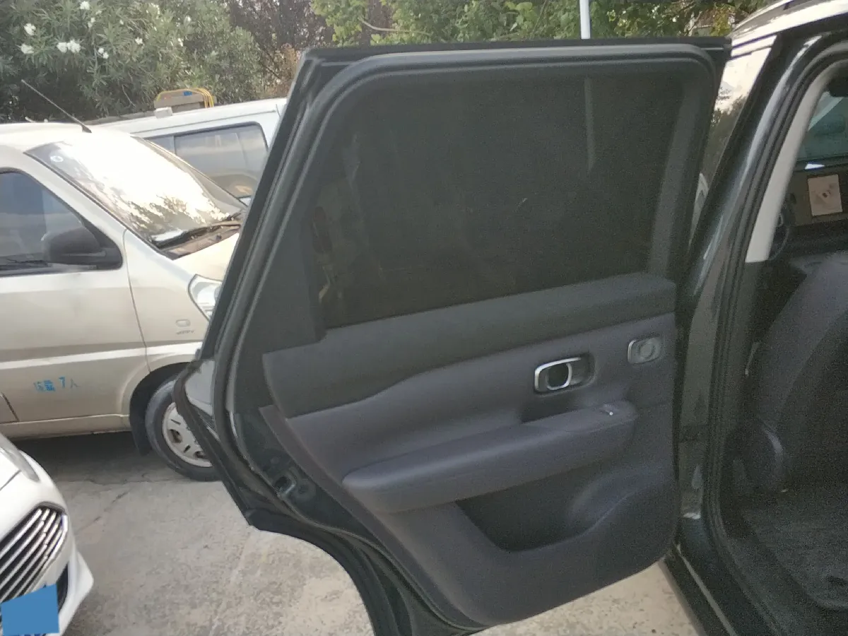 2024 Leapmotor C16 BEV 67.7KWH,autocango,china used car exporter,china ev exporter,chinese used car exporter,chinese used ev exporter