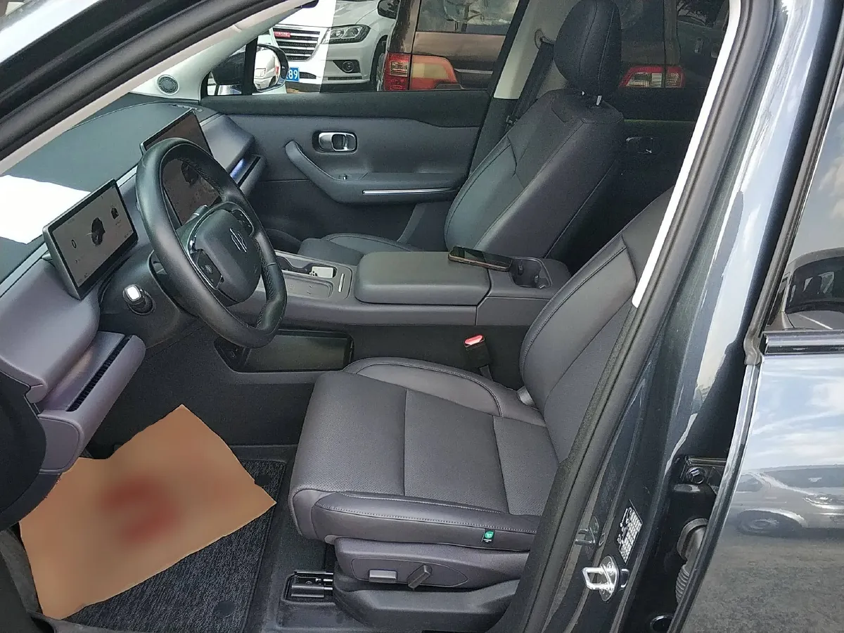 2024 Leapmotor C16 BEV 67.7KWH,autocango,china used car exporter,china ev exporter,chinese used car exporter,chinese used ev exporter