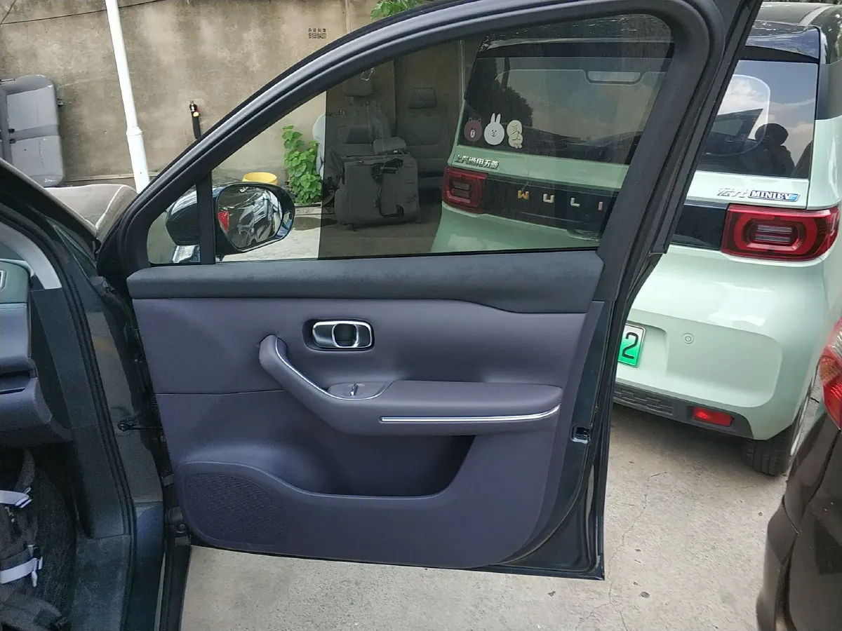 2024 Leapmotor C16 BEV 67.7KWH,autocango,china used car exporter,china ev exporter,chinese used car exporter,chinese used ev exporter